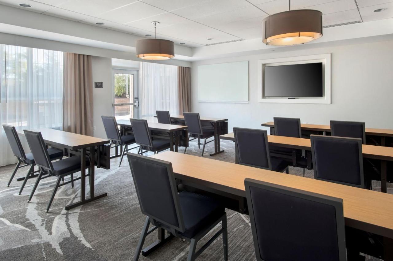 Residence Inn By Marriott New York Long Island East End Riverhead Exterior foto